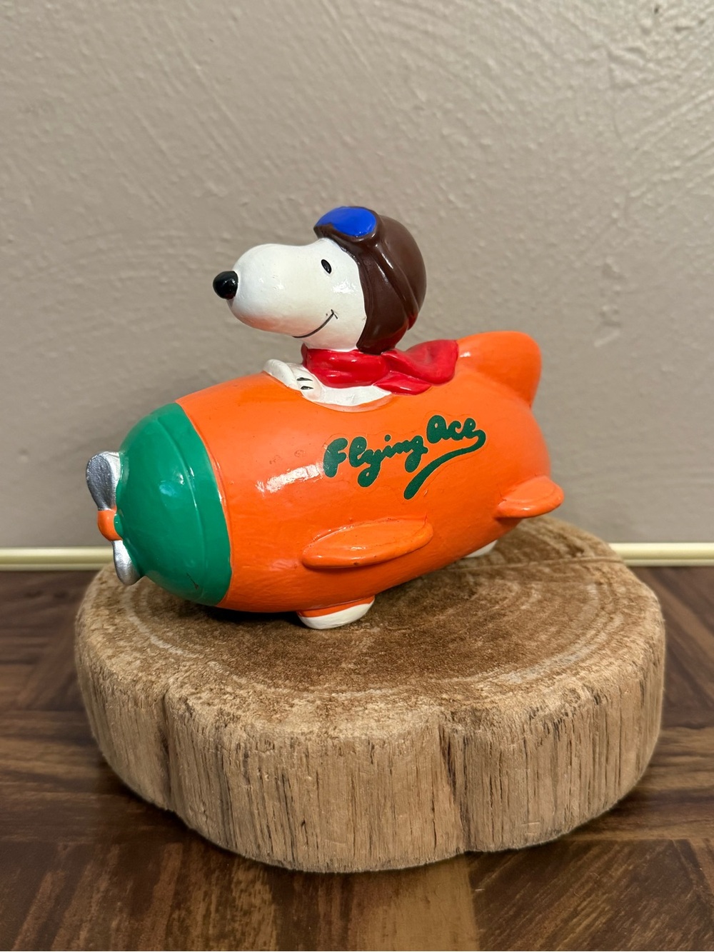 Vintage 1960s "Flying Ace" Snoopy ceramic coin bank by United Feature Syndicate